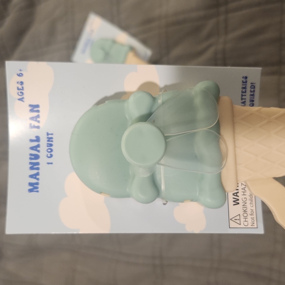 Fun Manual Ice Cream Fan--set Of 5 Units! - Picture 3 of 4